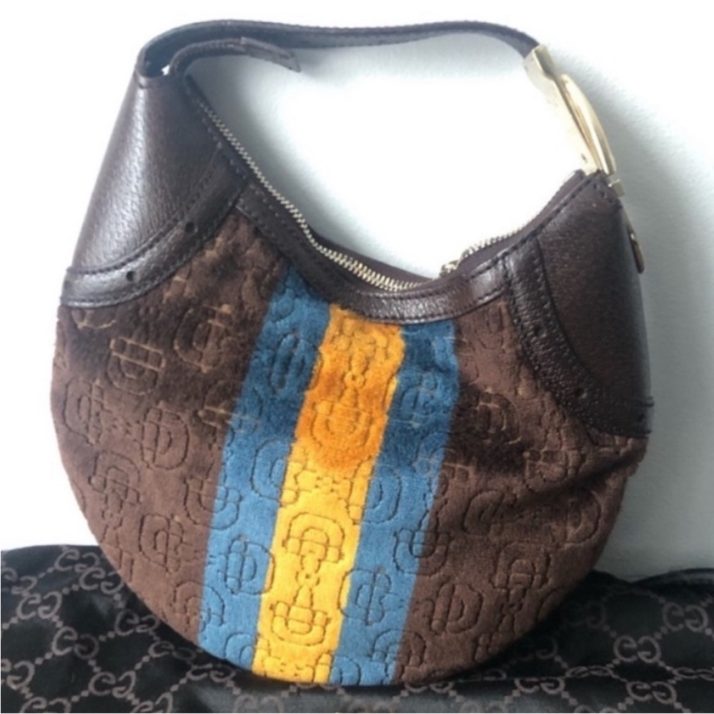 Gucci Mini Croissant Bag